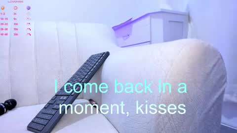  independet model online show from February 12, 2025, 8:16 am