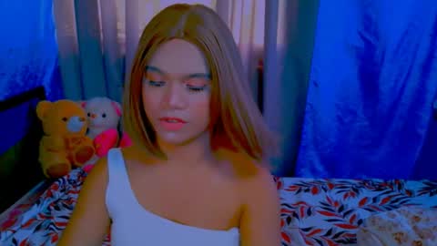 Snapshot of barbieee_hot chatting on May 27, 2026, 1:35 am Barbie online show from May 27, 2026, 1:35 am