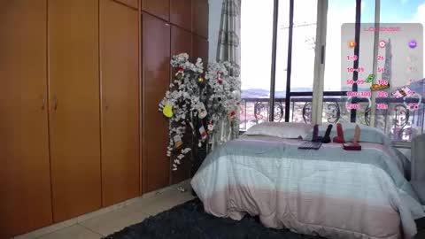 Barbiefoxx online show from November 18, 2025, 7:51 pm