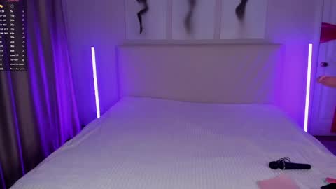  Emma online show from March 23, 2026, 8:46 pm