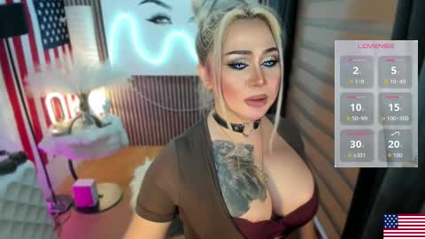 Miss Alexa Fields  online show from October 7, 2025, 4:31 am