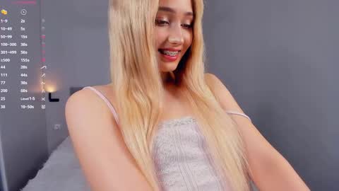 Snapshot of barbimia chatting on May 18, 2026, 4:57 pm Mia online show from May 18, 2026, 4:57 pm