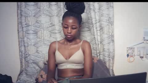 barbs765700 online show from January 15, 2026, 7:46 am