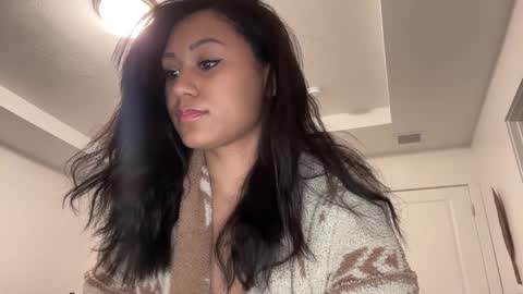 chicka online show from February 6, 2025, 11:58 pm