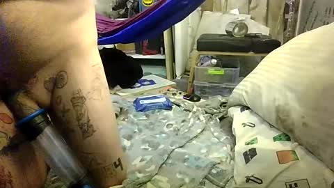 nevametafreaklikemeb4 online show from February 11, 2026, 3:17 pm