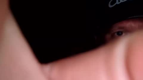 Snapshot of barniemay1 chatting on October 11, 2025, 10:03 am barniemay1 online show from October 11, 2025, 10:03 am