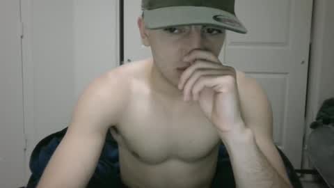 barraza6230 online show from December 28, 2024, 4:52 pm