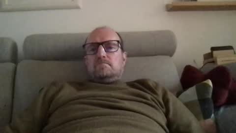 Snapshot of basher69horny4u chatting on December 1, 2025, 8:41 am basher69horny4u online show from December 1, 2025, 8:41 am