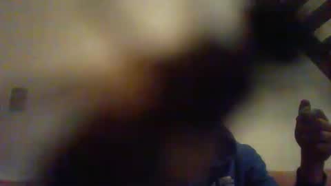 basteleus1 online show from October 3, 2025, 9:01 pm