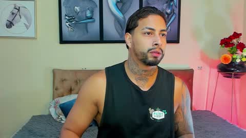 bastian_jones1 online show from January 17, 2025, 12:31 pm