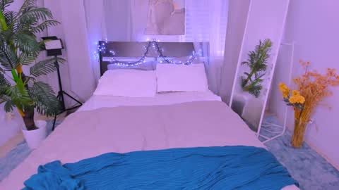 Snapshot of bat_laughing_bat chatting on January 11, 2025, 2:09 am Ask me online show from January 11, 2025, 2:09 am