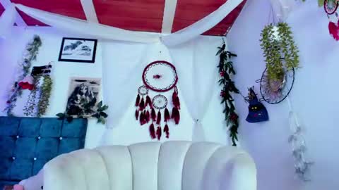 Snapshot of bathory_vamps chatting on June 9, 2026, 7:58 pm online show from June 9, 2026, 7:58 pm