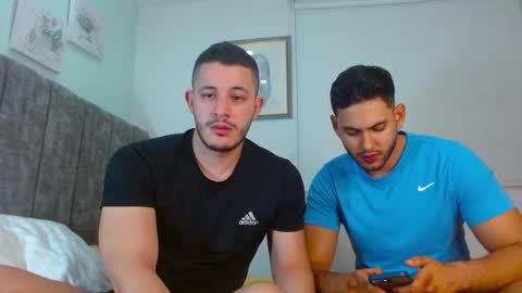 batmayrobin6 online show from February 24, 2025, 5:22 am