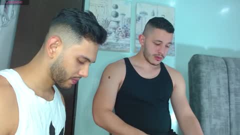 batmayrobin6 online show from March 7, 2025, 12:48 am