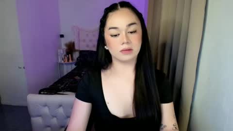 Angel online show from October 27, 2025, 8:35 pm