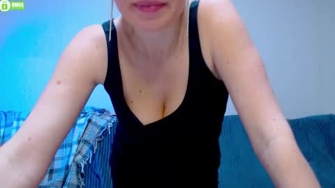 bb__bonami_ online show from October 31, 2025, 8:37 am