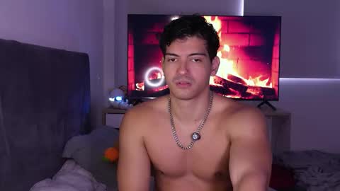 Valentino online show from February 13, 2026, 9:11 pm