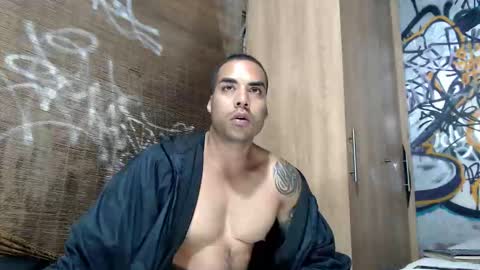 Justin online show from October 28, 2025, 2:04 am