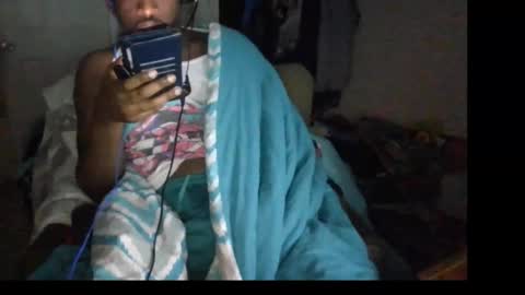 rocker n queen online show from January 6, 2025, 1:08 pm