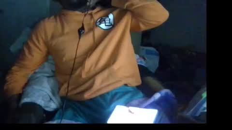 rocker n queen online show from January 8, 2025, 1:52 pm