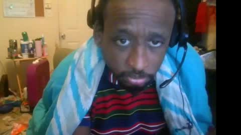 rocker n queen online show from September 8, 2025, 6:07 pm