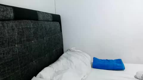 john online show from February 28, 2025, 6:10 am