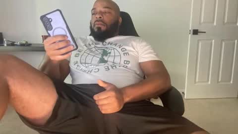 Snapshot of bbcfun44 chatting on May 25, 2026, 12:11 pm Zaddy online show from May 25, 2026, 12:11 pm