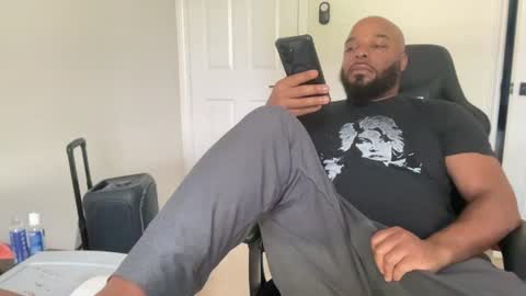 Snapshot of bbcfun44 chatting on June 28, 2026, 2:34 pm Zaddy online show from June 28, 2026, 2:34 pm
