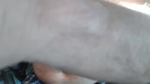 bbcub online show from November 7, 2025, 11:05 pm