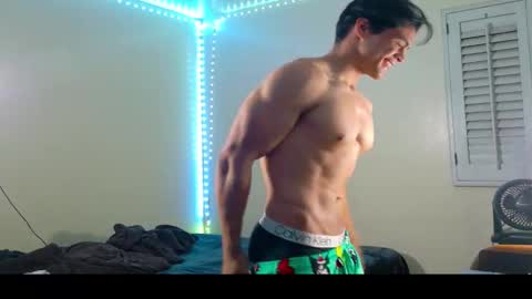 unknown online show from November 24, 2025, 4:56 am