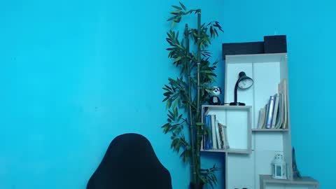 Charlote online show from January 23, 2025, 6:03 pm