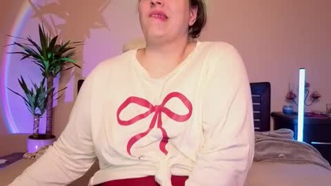 Love online show from February 22, 2026, 9:57 pm