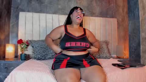 Bbwlatina01 online show from February 4, 2026, 12:11 pm