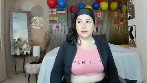 Snapshot of bbwluxurymuse chatting on June 13, 2026, 11:30 am bbwluxurymuse online show from June 13, 2026, 11:30 am