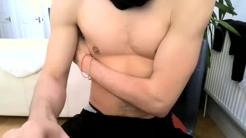 bbxx_2 online show from February 18, 2025, 3:43 pm