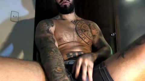 Snapshot of bby044 chatting on February 3, 2025, 11:09 am bby044 online show from February 3, 2025, 11:09 am