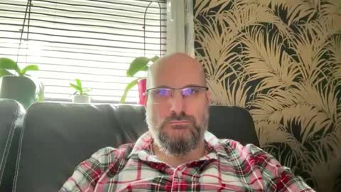 Snapshot of bcbg68 chatting on May 15, 2026, 9:49 am bcbg68 online show from May 15, 2026, 9:49 am
