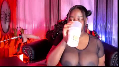 Snapshot of bdsm_ebony chatting on July 24, 2026, 12:19 am Tanisha online show from July 24, 2026, 12:19 am
