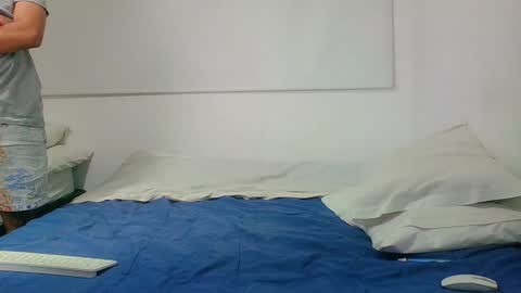 Sara  Juan online show from December 8, 2024, 4:57 am