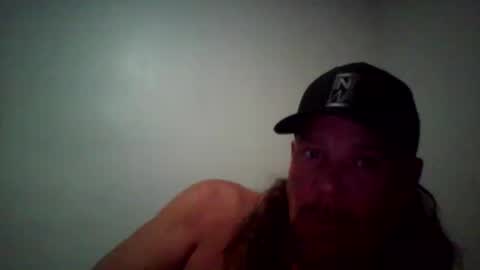 Snapshot of beachmonty chatting on March 25, 2026, 4:40 am beachmonty online show from March 25, 2026, 4:40 am