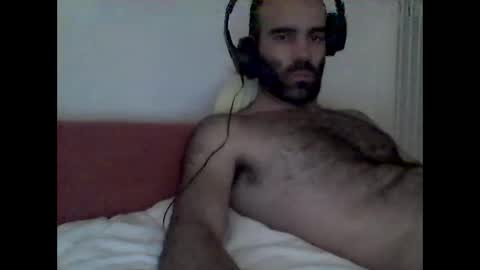 Snapshot of bear14250949 chatting on October 31, 2025, 4:41 pm bear14250949 online show from October 31, 2025, 4:41 pm