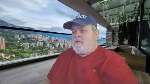 Snapshot of bear4muscle chatting on April 26, 2026, 11:24 pm Dookie online show from April 26, 2026, 11:24 pm