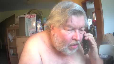 bear online show from April 30, 2026, 8:37 pm
