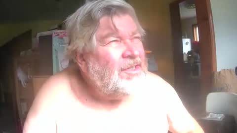 bear online show from April 30, 2026, 8:57 pm