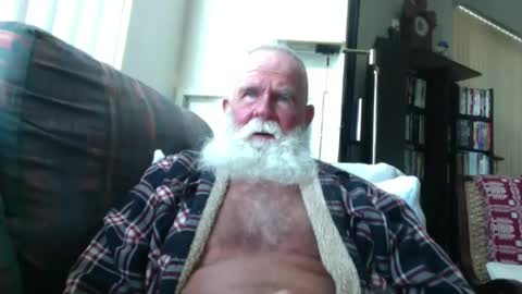 Snapshot of beardbushy chatting on June 23, 2026, 2:59 pm beardbushy online show from June 23, 2026, 2:59 pm