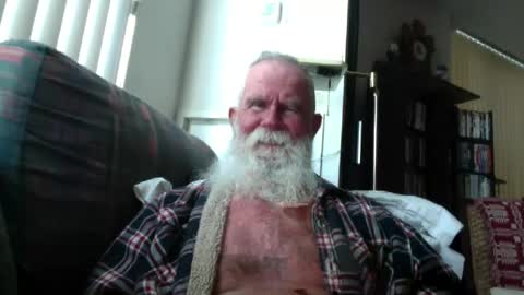 Snapshot of beardbushy chatting on June 29, 2026, 2:28 pm beardbushy online show from June 29, 2026, 2:28 pm