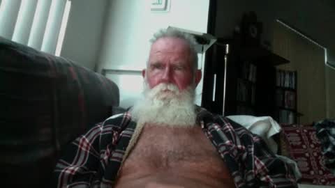 Snapshot of beardbushy chatting on August 2, 2026, 2:59 pm beardbushy online show from August 2, 2026, 2:59 pm