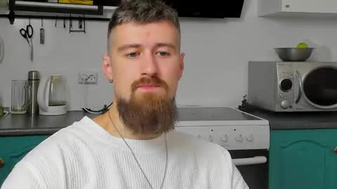 Snapshot of bearded_legend chatting on September 24, 2025, 3:54 am Zeus online show from September 24, 2025, 3:54 am