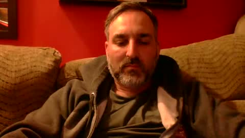 Snapshot of beardedambition chatting on June 14, 2026, 3:52 am beardedambition online show from June 14, 2026, 3:52 am