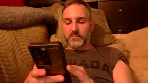 Snapshot of beardedambition chatting on July 27, 2026, 1:23 am beardedambition online show from July 27, 2026, 1:23 am